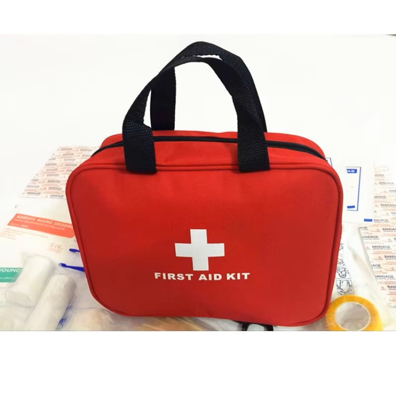 Botiquín de Primeros Auxilios  - First Aid Bag Kit reseña y precio